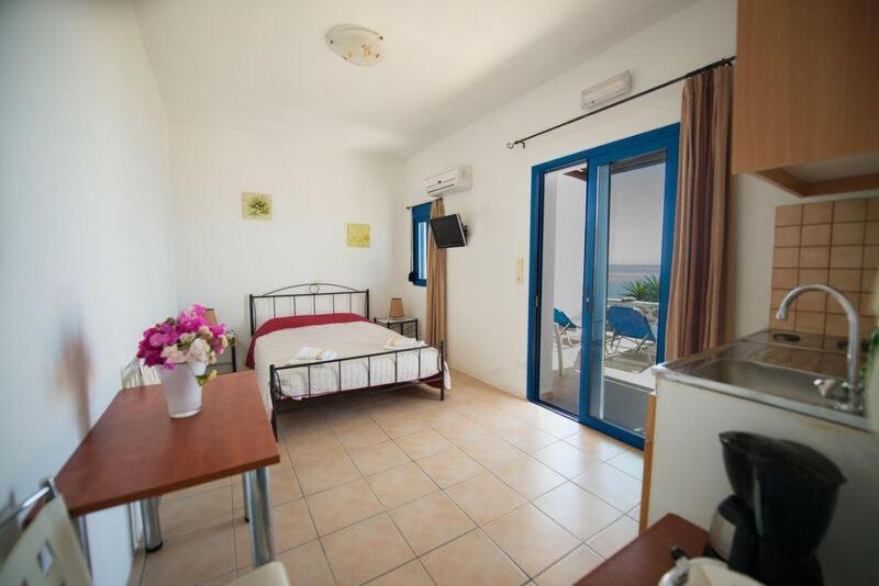 Kerames Kionia Apartments מראה חיצוני תמונה